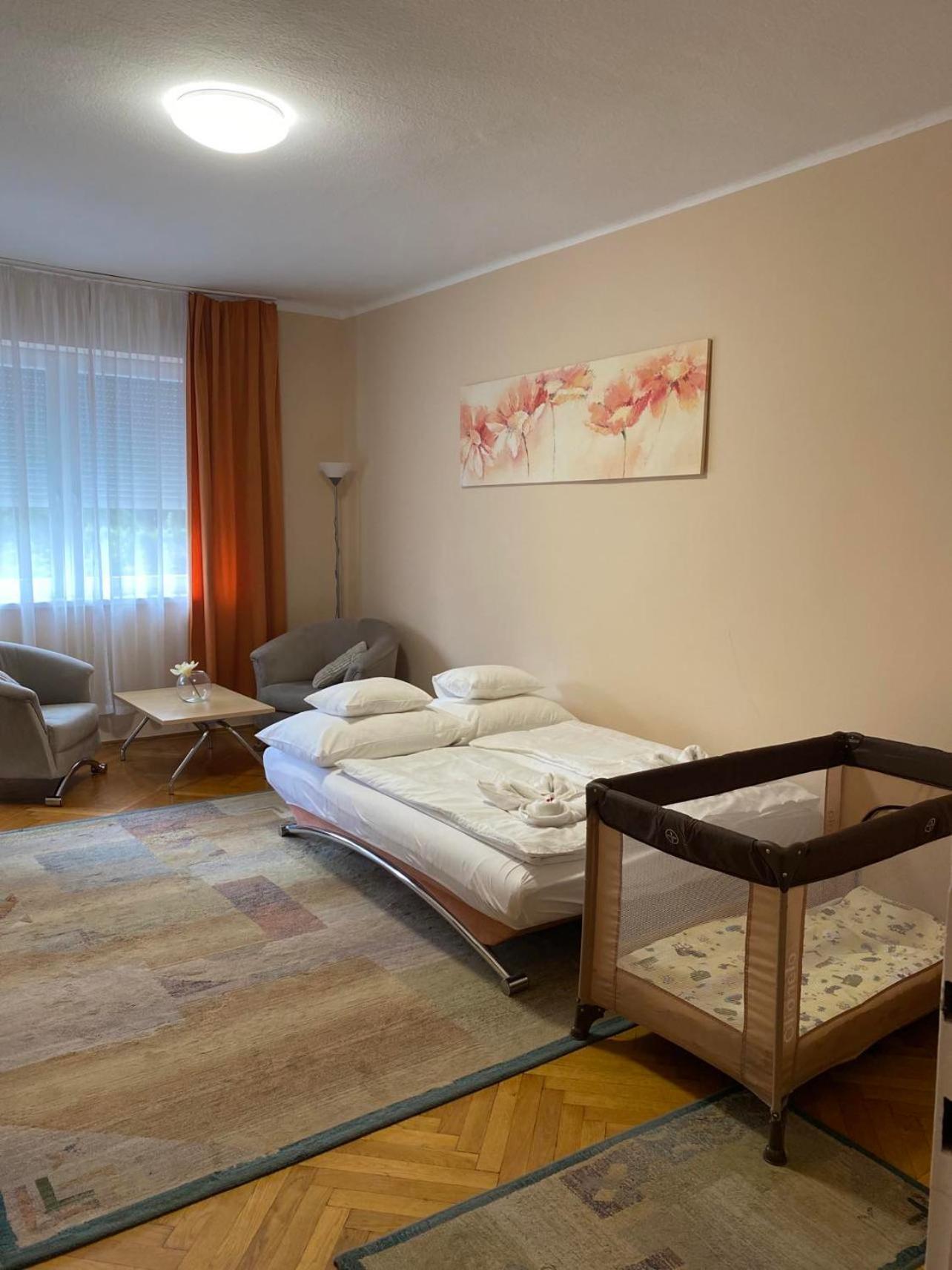 Centroom Nagykanizsa Esterno foto